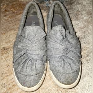 ** 2/$15 ** MIA Gray Knotted Top slip-ons